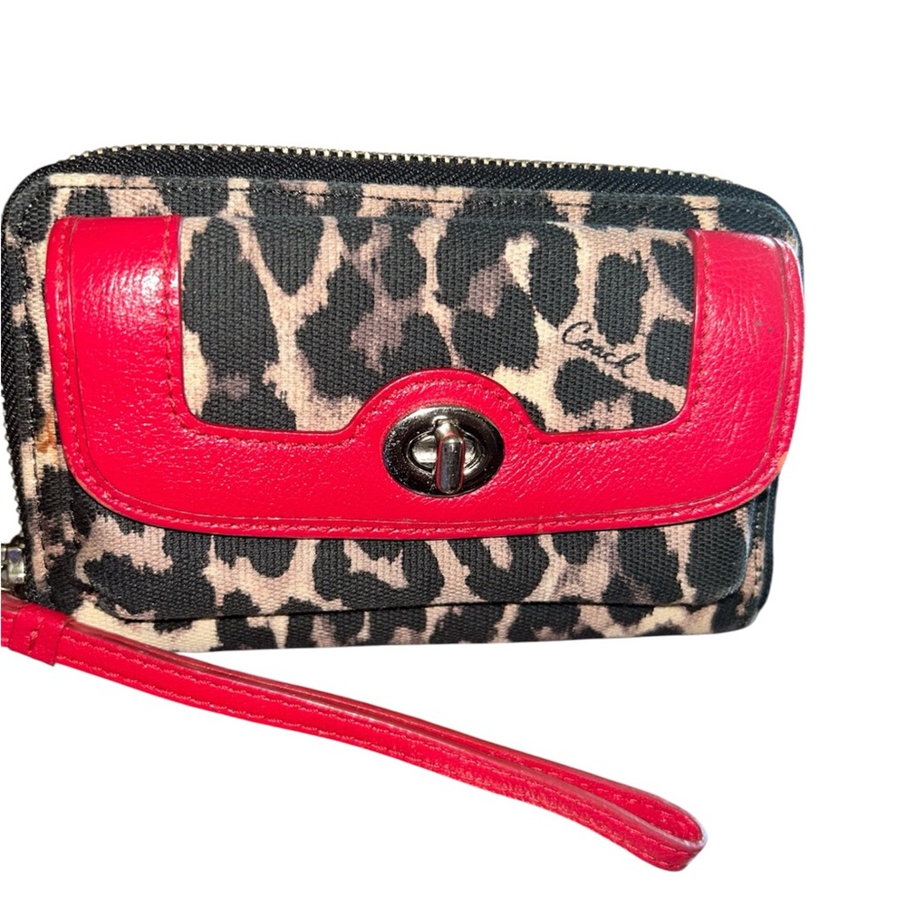 Coach Animal Cheetah Print Red Wristlet F49488 Park Universal Zip